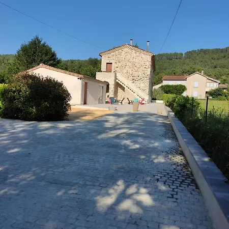 Lavandin Du Mas De La Chataigneraie Location De Dans Le Gard Gagnières