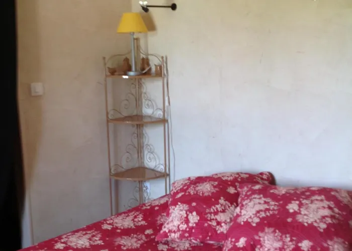 Apartman Lavandin Du Mas De La Chataigneraie Location De Dans Le Gard Gagnières